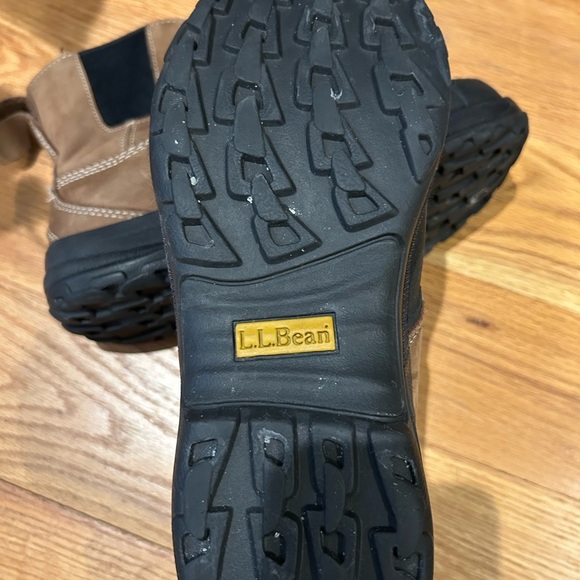 LL Bean Brown and Black Boots - Picture 6 of 7